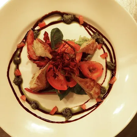 The Craven Arms 3* Settle