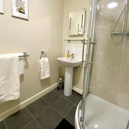 The Craven Arms 3* Settle
