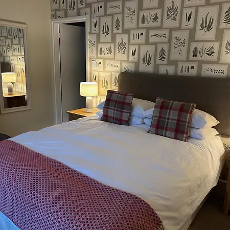 The Craven Arms 3* Settle