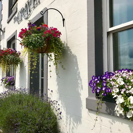 The Craven Arms Settle