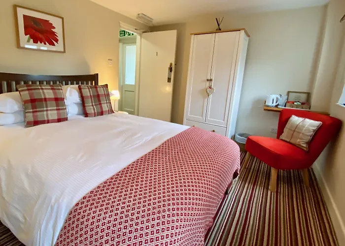 The Craven Arms Settle